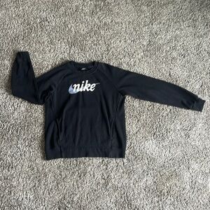 Nike Girls Crewneck Sweater with Pockets Size Extra Large